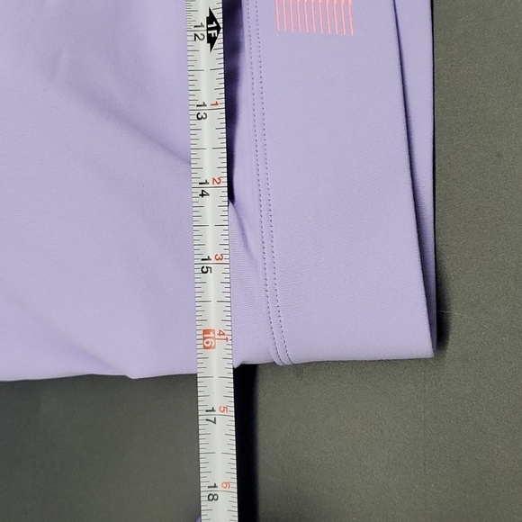 NEW Fabletics On-The-Go Midi Medium Impact Padded Sports Bra Size 1X - Picture 6 of 10